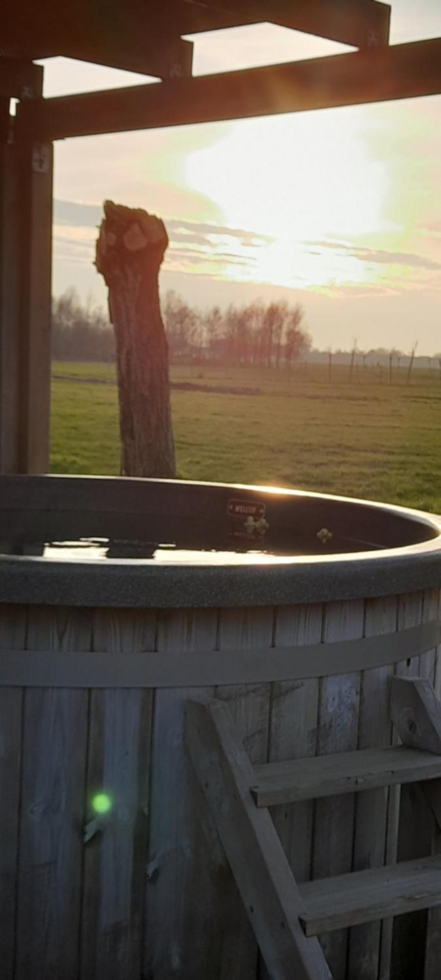 Stacaravan Op De Paardenboerderij Sneek Extérieur photo