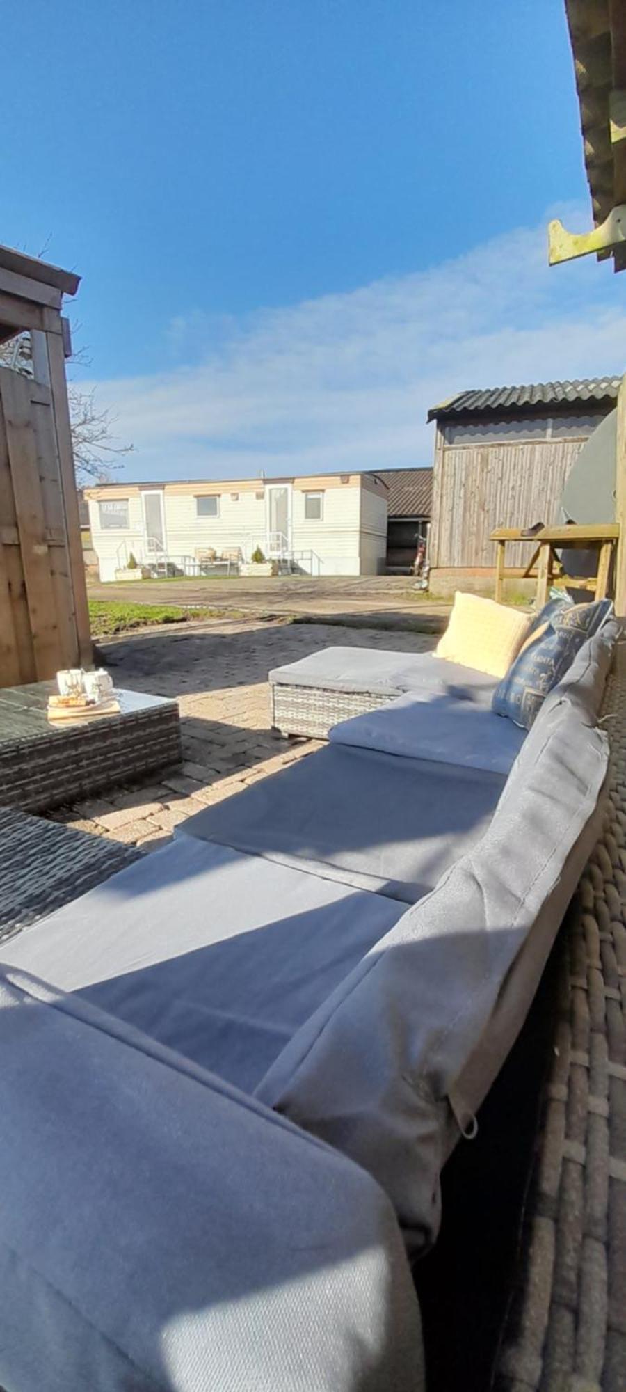 Stacaravan Op De Paardenboerderij Sneek Extérieur photo